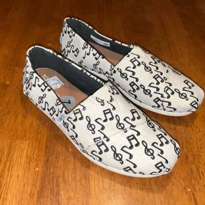 Toms Canvas Slip On
